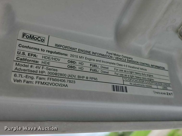 image for item FI0973 2015 Ford F550 Super Duty Crew Cab flatbed truck