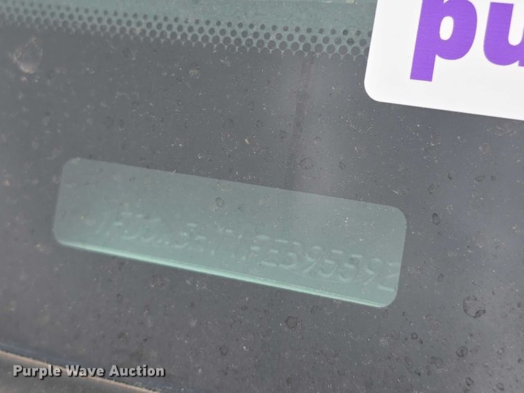 image for item FI0973 2015 Ford F550 Super Duty Crew Cab flatbed truck