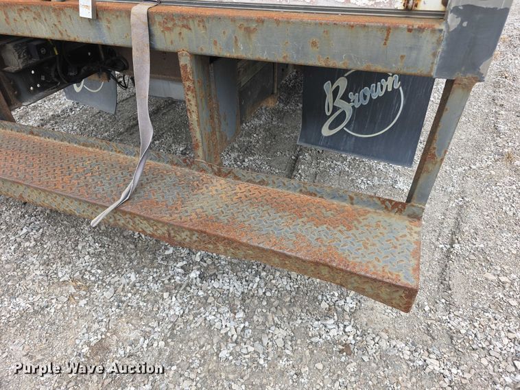 image for item FI0975 2011 Ford E450 Super Duty delivery van