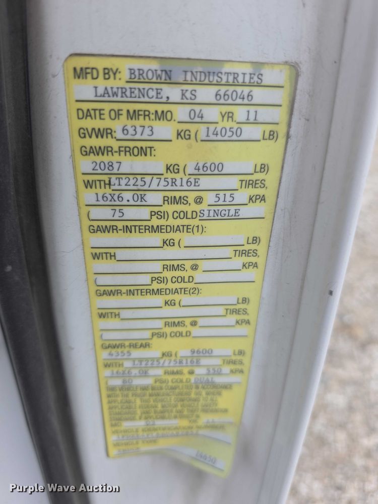 image for item FI0975 2011 Ford E450 Super Duty delivery van