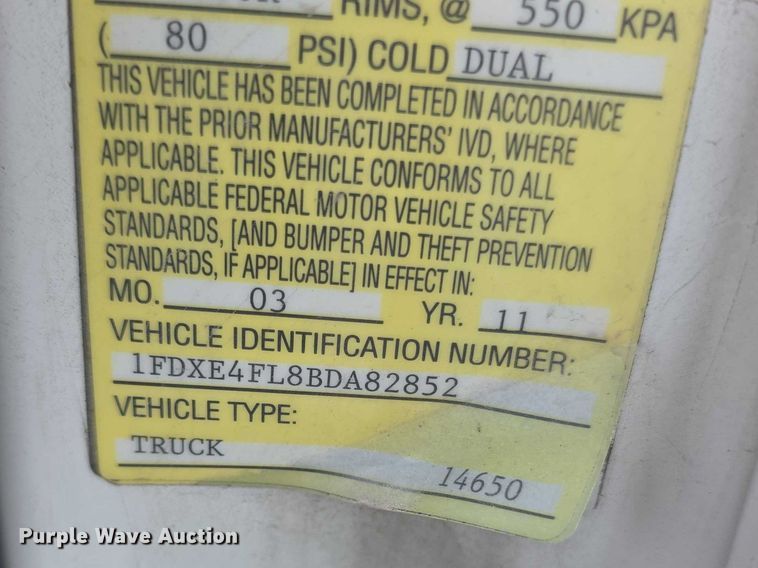 image for item FI0975 2011 Ford E450 Super Duty delivery van