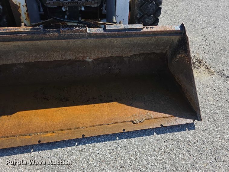 image for item FI0976 2016 Bobcat S650 skid steer loader