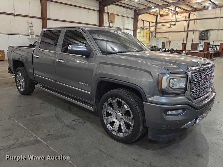 image for item FI0977 2018 GMC   Sierra 1500 Denali Crew Cab pickup truck