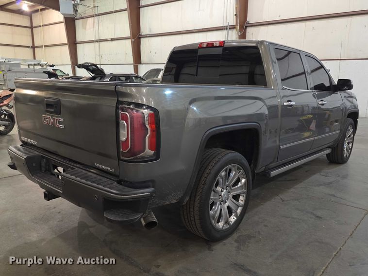 image for item FI0977 2018 GMC   Sierra 1500 Denali Crew Cab pickup truck