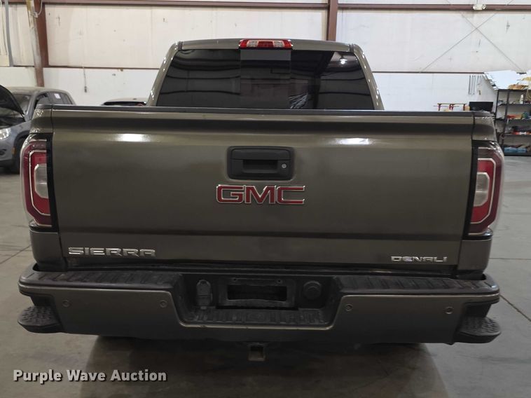 image for item FI0977 2018 GMC   Sierra 1500 Denali Crew Cab pickup truck