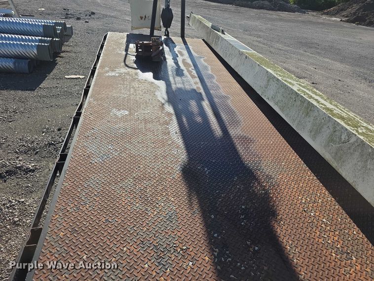 image for item FI0979 2001 International 2554 crane truck