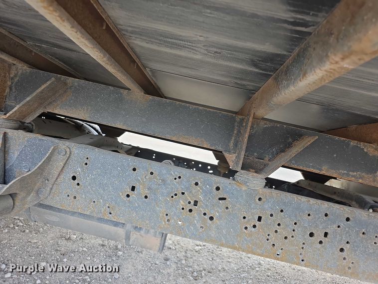 image for item FI0980 2016 Ford E350 Super Duty delivery van