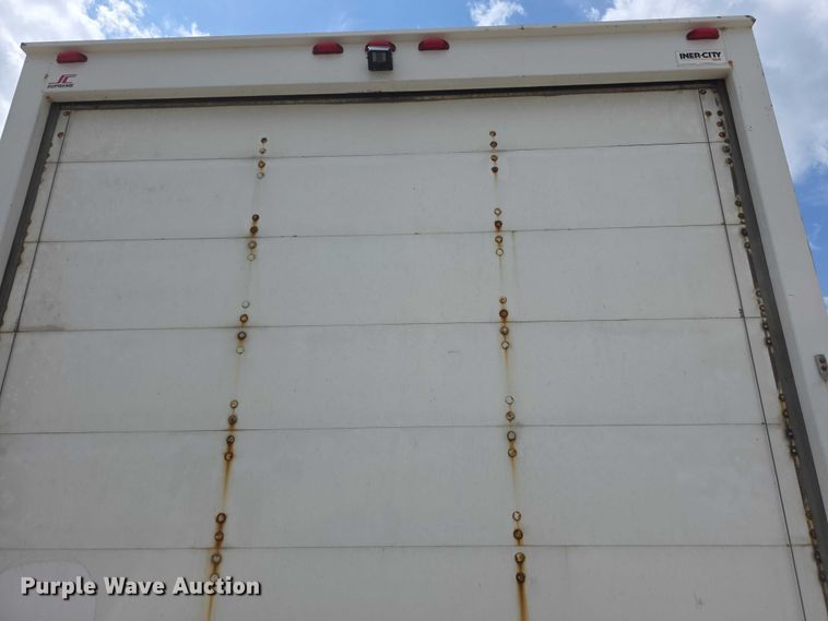 image for item FI0980 2016 Ford E350 Super Duty delivery van