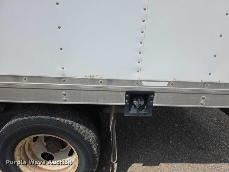 image for item FI0980 2016 Ford E350 Super Duty delivery van