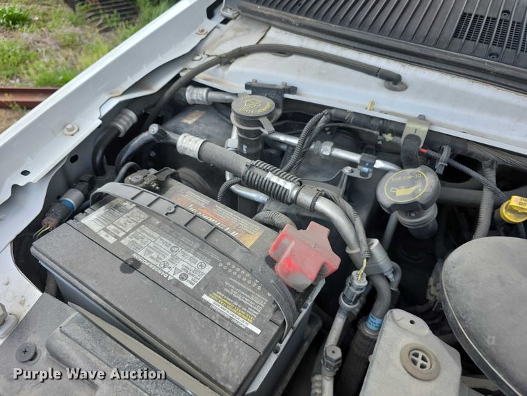 image for item FI0980 2016 Ford E350 Super Duty delivery van