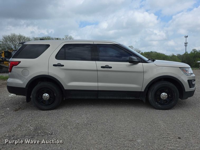 image for item FI0982 2017 Ford Explorer Police Interceptor SUV