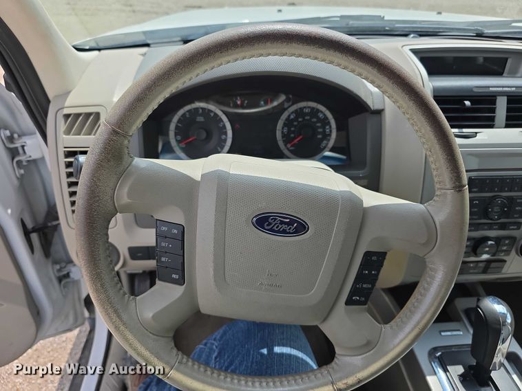 image for item FI0983 2010 Ford Escape SUV