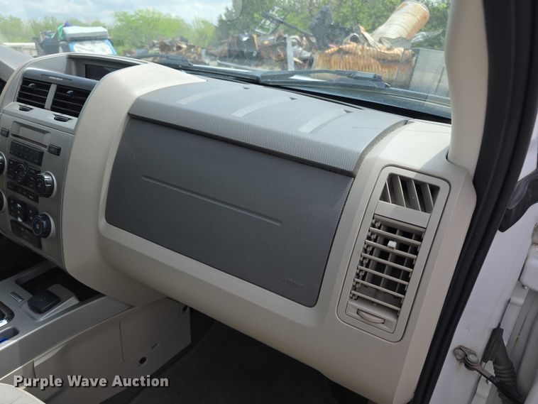 image for item FI0983 2010 Ford Escape SUV