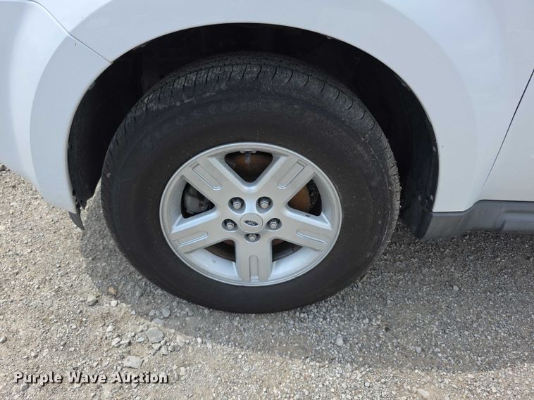 image for item FI0983 2010 Ford Escape SUV