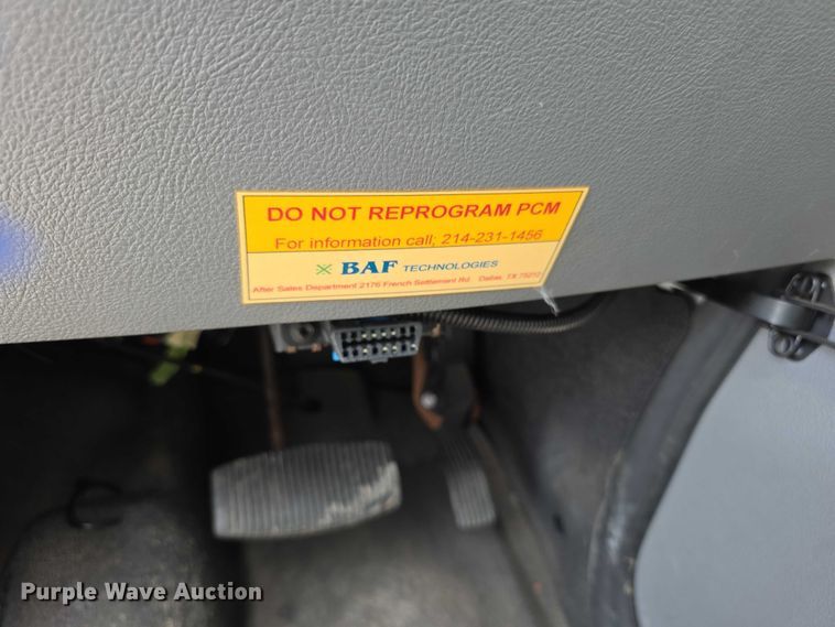 image for item FI0984 2013 Ford E350 Wagon Super Duty XL van