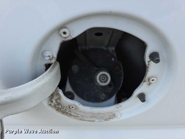 image for item FI0984 2013 Ford E350 Wagon Super Duty XL van