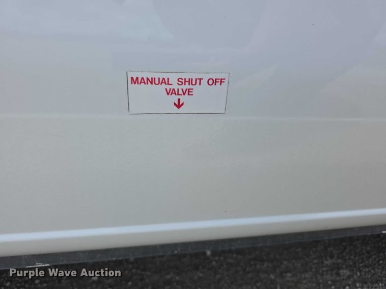 image for item FI0984 2013 Ford E350 Wagon Super Duty XL van