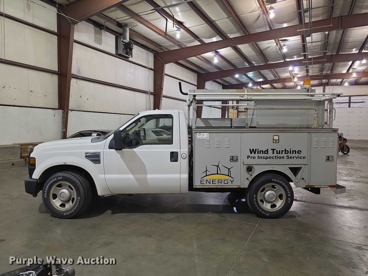 image for item FI0987 2008 Ford    F350 Super Duty utility bed pickup truck