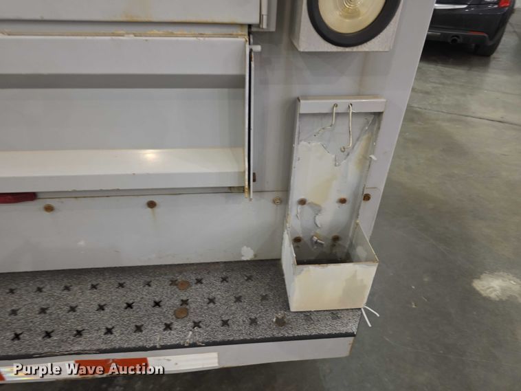 image for item FI0987 2008 Ford    F350 Super Duty utility bed pickup truck