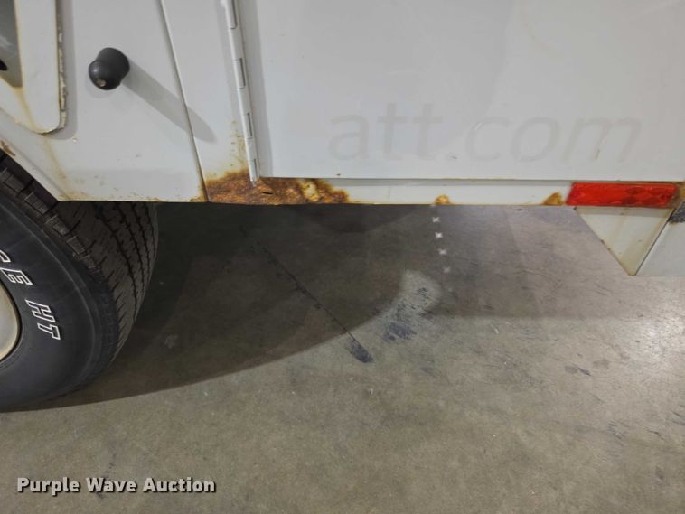 image for item FI0987 2008 Ford    F350 Super Duty utility bed pickup truck