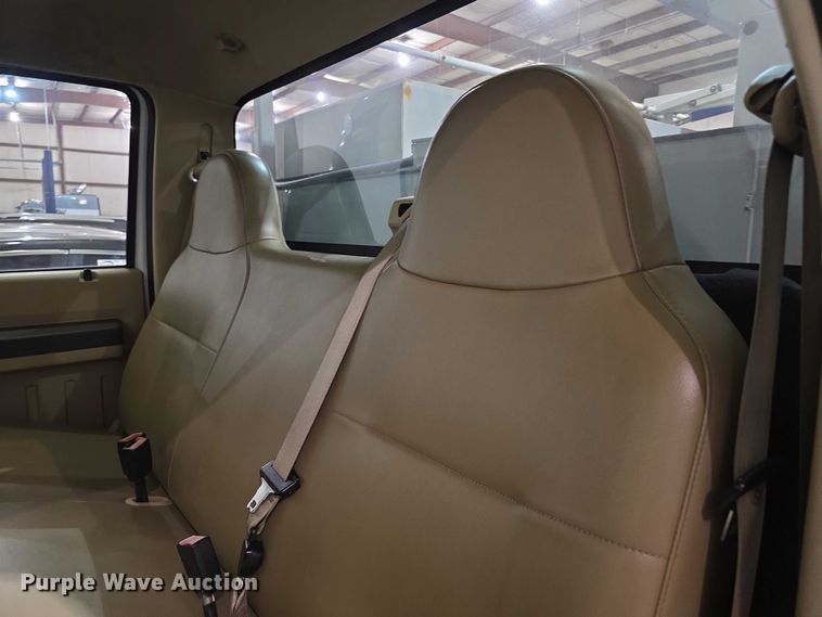 image for item FI0987 2008 Ford    F350 Super Duty utility bed pickup truck