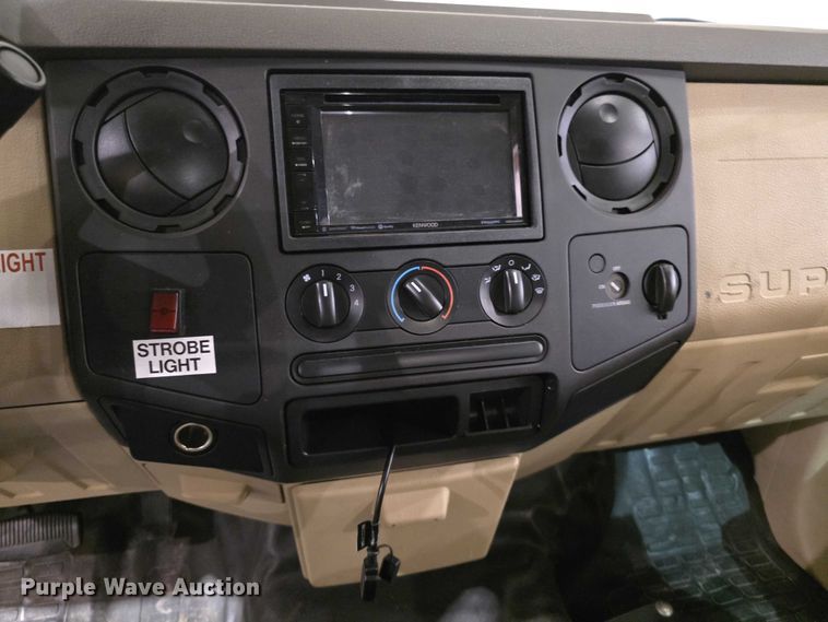 image for item FI0987 2008 Ford    F350 Super Duty utility bed pickup truck