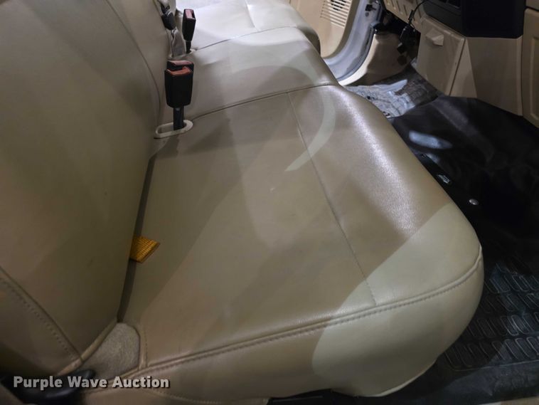 image for item FI0987 2008 Ford    F350 Super Duty utility bed pickup truck