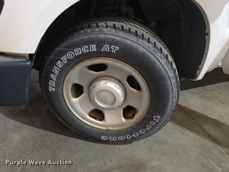 image for item FI0987 2008 Ford    F350 Super Duty utility bed pickup truck