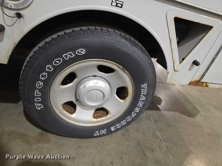 image for item FI0987 2008 Ford    F350 Super Duty utility bed pickup truck