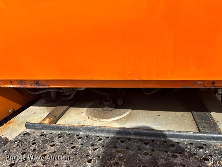 image for item FK0038 2006 International 7400 dump truck