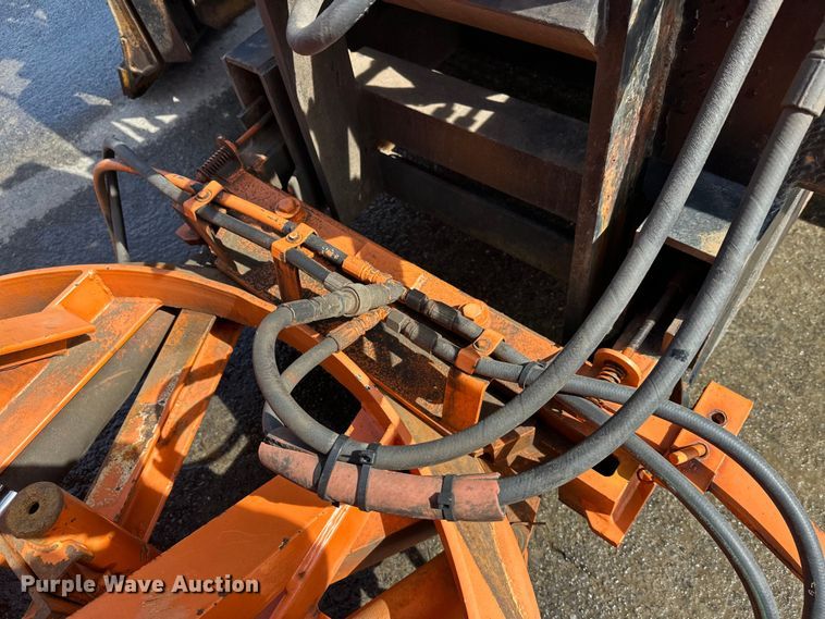 image for item FK0038 2006 International 7400 dump truck