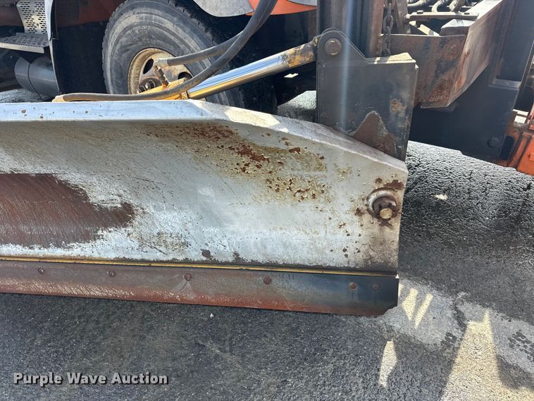 image for item FK0038 2006 International 7400 dump truck