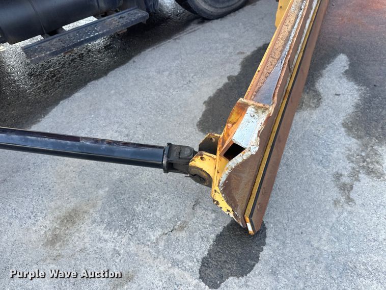 image for item FK0038 2006 International 7400 dump truck