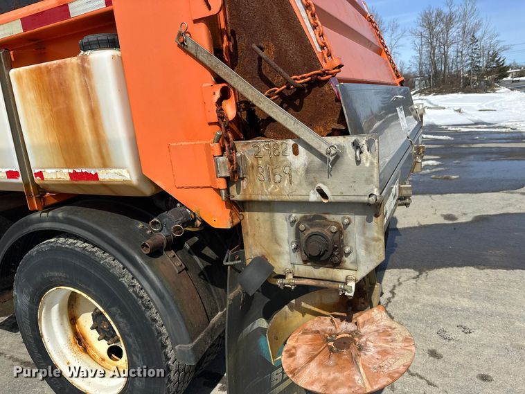 image for item FK0038 2006 International 7400 dump truck