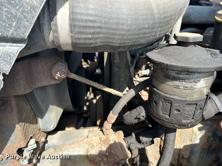 image for item FK0038 2006 International 7400 dump truck