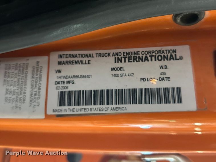 image for item FK0038 2006 International 7400 dump truck