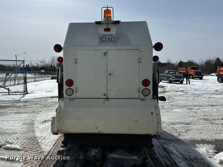 image for item FK0039 1987 Mobil Sweeper Athey street sweeper truck