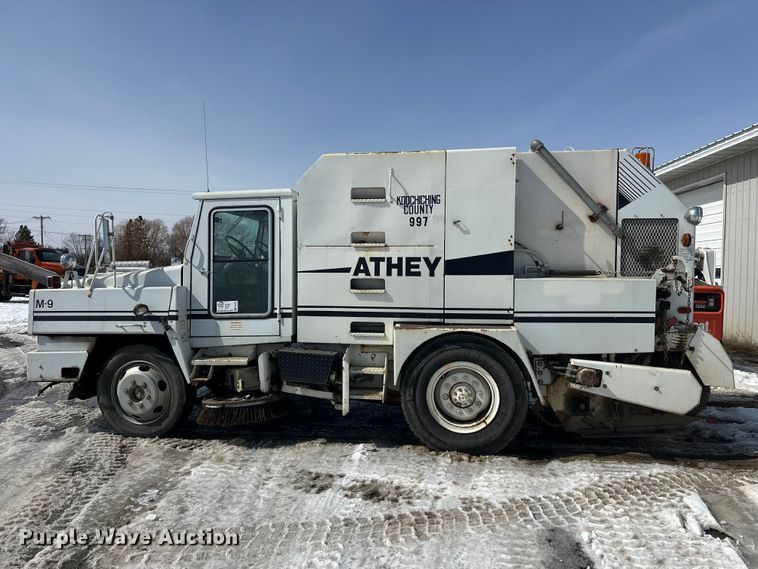 image for item FK0039 1987 Mobil Sweeper Athey street sweeper truck