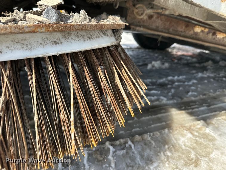 image for item FK0039 1987 Mobil Sweeper Athey street sweeper truck