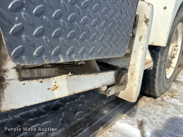 image for item FK0039 1987 Mobil Sweeper Athey street sweeper truck