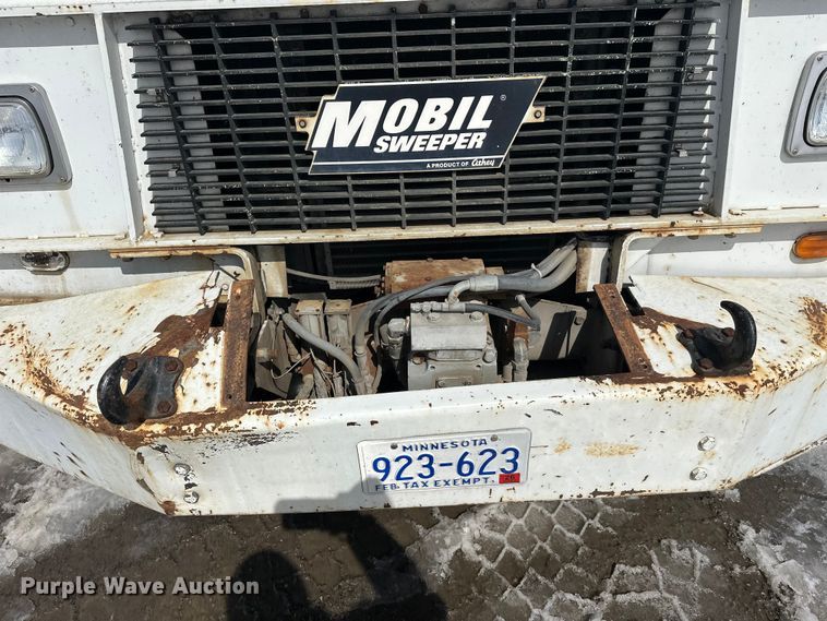 image for item FK0039 1987 Mobil Sweeper Athey street sweeper truck