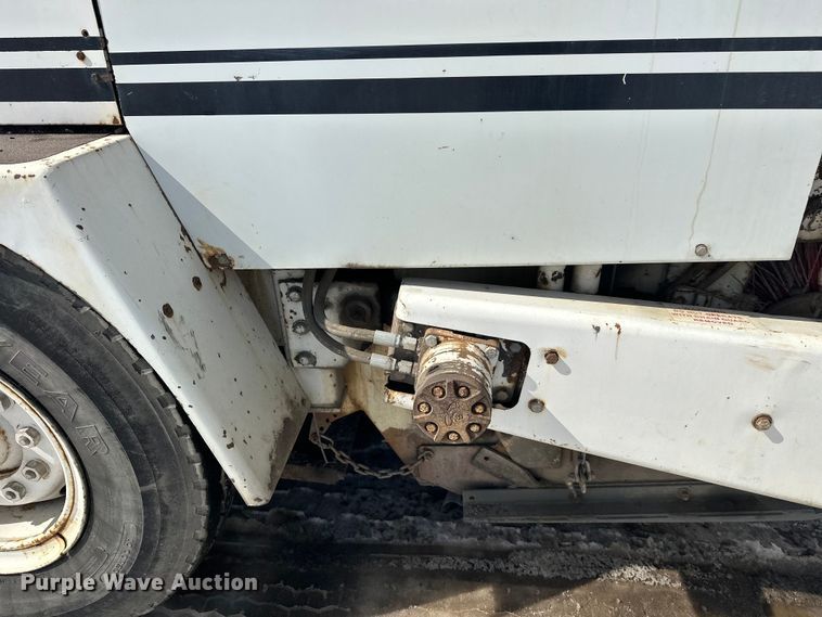 image for item FK0039 1987 Mobil Sweeper Athey street sweeper truck