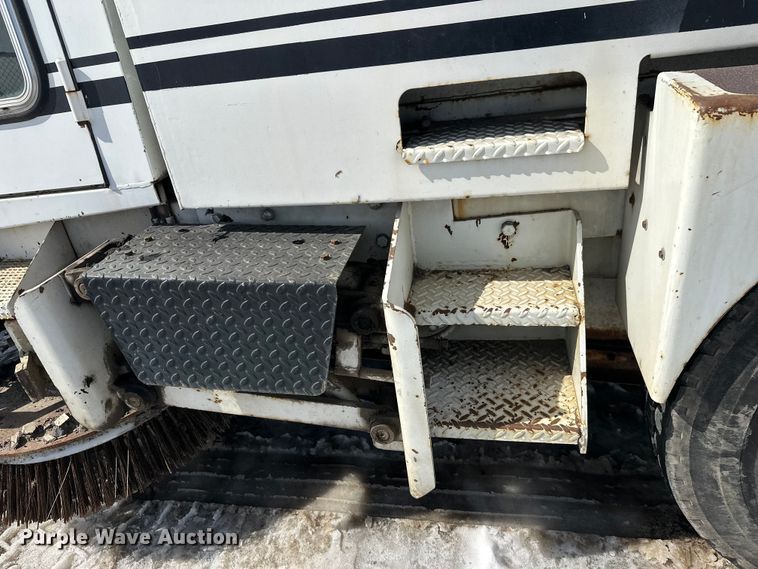 image for item FK0039 1987 Mobil Sweeper Athey street sweeper truck