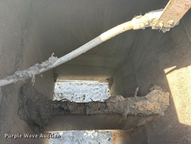 image for item FK0039 1987 Mobil Sweeper Athey street sweeper truck