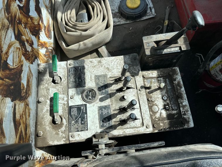 image for item FK0039 1987 Mobil Sweeper Athey street sweeper truck