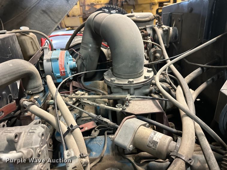 image for item FK0039 1987 Mobil Sweeper Athey street sweeper truck