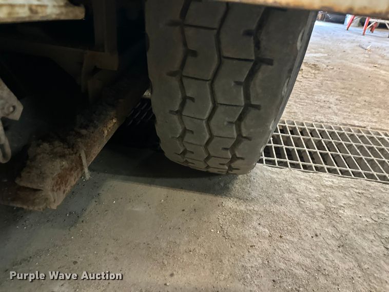 image for item FK0039 1987 Mobil Sweeper Athey street sweeper truck