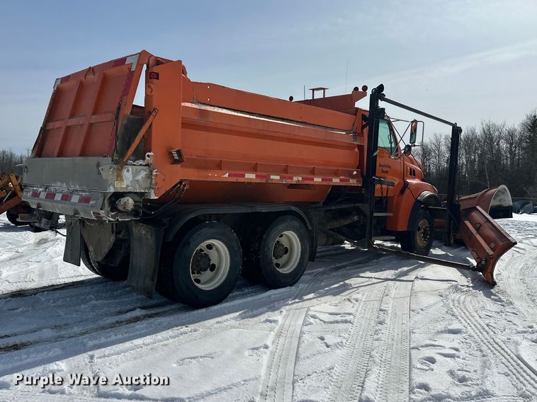 image for item FK0040 2005 Sterling L9500 dump truck