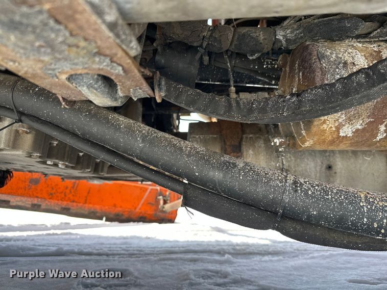 image for item FK0040 2005 Sterling L9500 dump truck