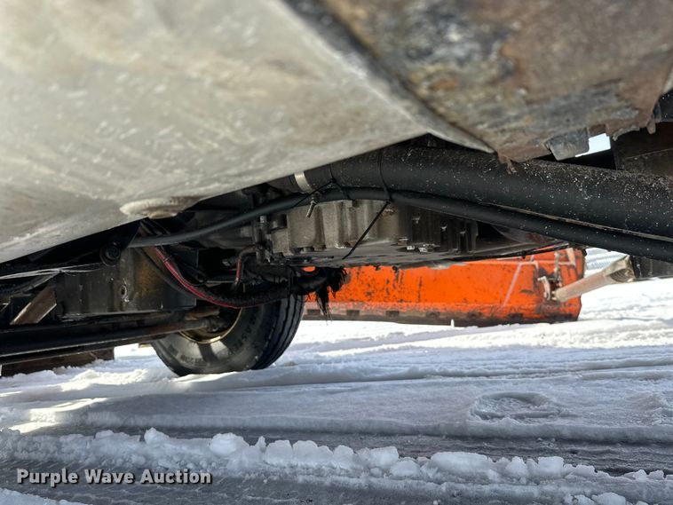 image for item FK0040 2005 Sterling L9500 dump truck